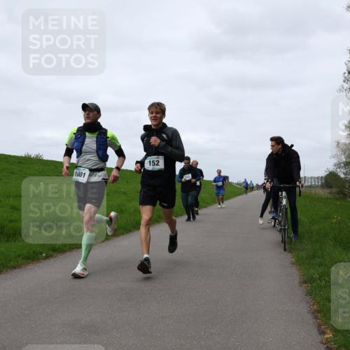 04.05.2025 - 8. Wedeler Halbmarathon Yannick Fuchs http://msf.ph/oto/7822010 04.05.2025 11:29:14 Laufen 1001, 152 meine-sportfotos.de