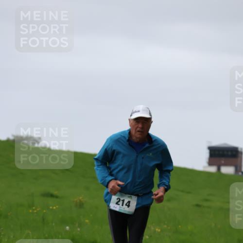 04.05.2025 - 8. Wedeler Halbmarathon Yannick Fuchs http://msf.ph/oto/7822013 04.05.2025 12:10:59 Laufen 214 meine-sportfotos.de