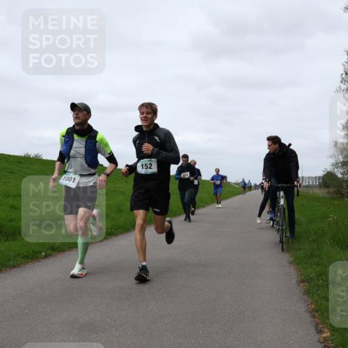 04.05.2025 - 8. Wedeler Halbmarathon Yannick Fuchs http://msf.ph/oto/7822014 04.05.2025 11:29:14 Laufen 1001, 152 meine-sportfotos.de