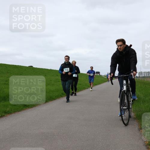 04.05.2025 - 8. Wedeler Halbmarathon Yannick Fuchs http://msf.ph/oto/7822029 04.05.2025 11:29:15 Laufen 712 meine-sportfotos.de