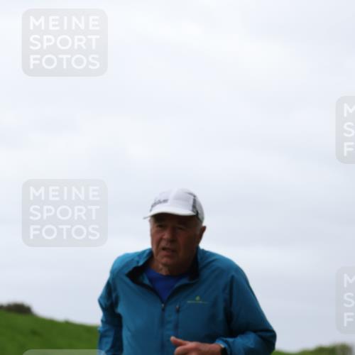 04.05.2025 - 8. Wedeler Halbmarathon Yannick Fuchs http://msf.ph/oto/7822056 04.05.2025 12:11:02 Laufen 214 meine-sportfotos.de
