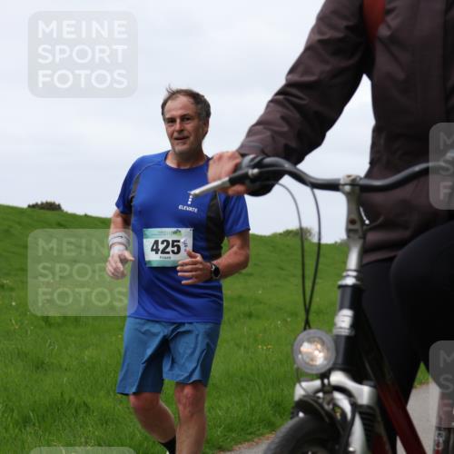 04.05.2025 - 8. Wedeler Halbmarathon Yannick Fuchs http://msf.ph/oto/7822117 04.05.2025 11:29:19 Laufen 425 meine-sportfotos.de