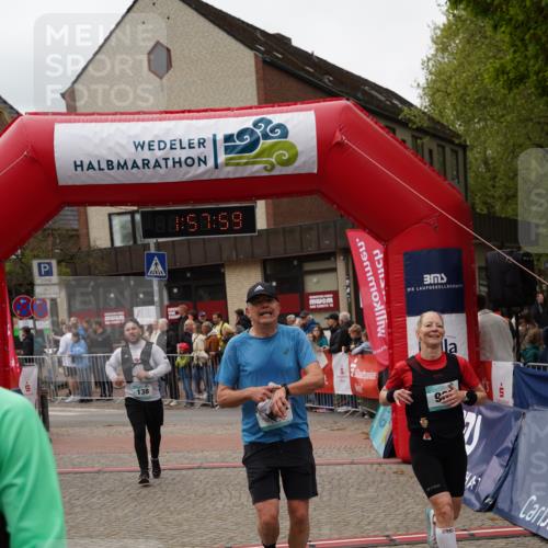 04.05.2025 - 8. Wedeler Halbmarathon Felixshl http://msf.ph/oto/7822124 04.05.2025 11:57:57 Ziel 138, 432, 833, 985 meine-sportfotos.de