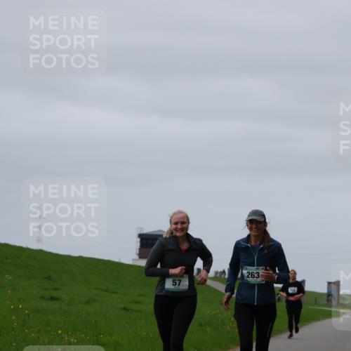 04.05.2025 - 8. Wedeler Halbmarathon Yannick Fuchs http://msf.ph/oto/7822134 04.05.2025 12:11:07 Laufen 57, 263, 532 meine-sportfotos.de