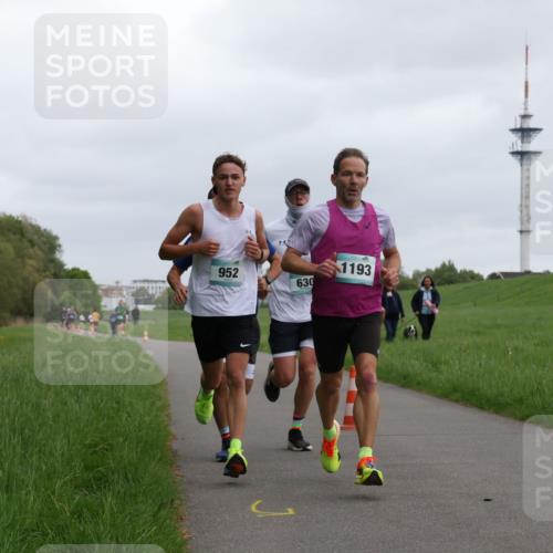 04.05.2025 - 8. Wedeler Halbmarathon Yannick Fuchs http://msf.ph/oto/7822146 04.05.2025 11:10:26 Laufen 952, 630, 1193 meine-sportfotos.de