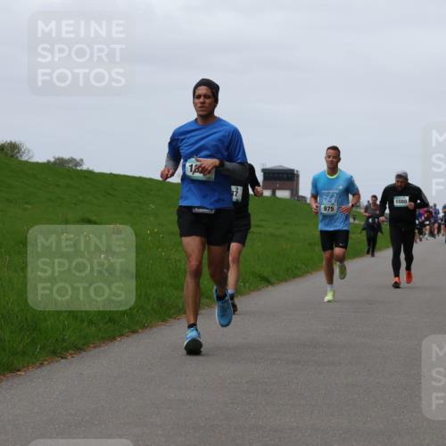 04.05.2025 - 8. Wedeler Halbmarathon Yannick Fuchs http://msf.ph/oto/7822153 04.05.2025 11:29:24 Laufen 10, 975, 1080 meine-sportfotos.de
