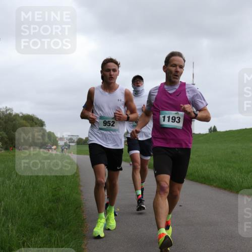 04.05.2025 - 8. Wedeler Halbmarathon Yannick Fuchs http://msf.ph/oto/7822163 04.05.2025 11:10:27 Laufen 1193, 952 meine-sportfotos.de