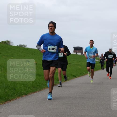 04.05.2025 - 8. Wedeler Halbmarathon Yannick Fuchs http://msf.ph/oto/7822176 04.05.2025 11:29:24 Laufen 1085, 237, 1080, 975 meine-sportfotos.de
