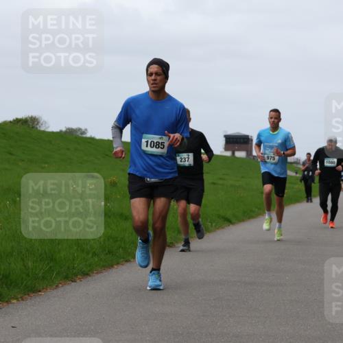 04.05.2025 - 8. Wedeler Halbmarathon Yannick Fuchs http://msf.ph/oto/7822181 04.05.2025 11:29:25 Laufen 1085, 237, 975, 1080 meine-sportfotos.de