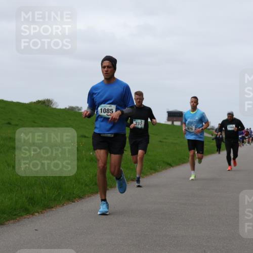 04.05.2025 - 8. Wedeler Halbmarathon Yannick Fuchs http://msf.ph/oto/7822194 04.05.2025 11:29:25 Laufen 1085, 237, 1080, 975 meine-sportfotos.de