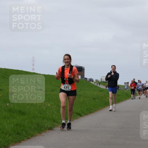 04.05.2025 - 8. Wedeler Halbmarathon Yannick Fuchs http://msf.ph/oto/7822201 04.05.2025 11:52:00 Laufen 171 meine-sportfotos.de