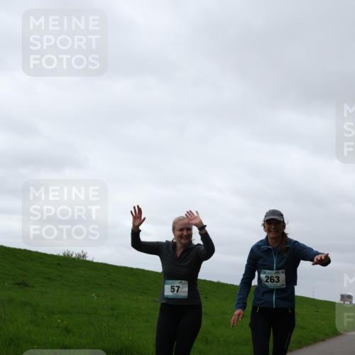 04.05.2025 - 8. Wedeler Halbmarathon Yannick Fuchs http://msf.ph/oto/7822222 04.05.2025 12:11:13 Laufen 57, 263 meine-sportfotos.de