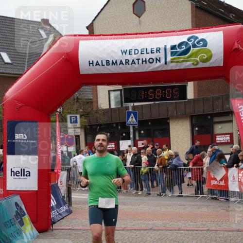 04.05.2025 - 8. Wedeler Halbmarathon Felixshl http://msf.ph/oto/7822231 04.05.2025 11:58:03 Ziel 138, 143, 252 meine-sportfotos.de