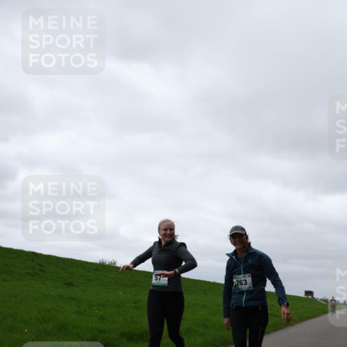 04.05.2025 - 8. Wedeler Halbmarathon Yannick Fuchs http://msf.ph/oto/7822232 04.05.2025 12:11:13 Laufen 57, 263 meine-sportfotos.de