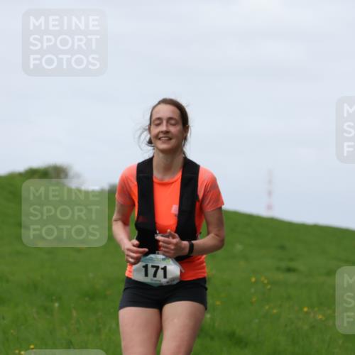04.05.2025 - 8. Wedeler Halbmarathon Yannick Fuchs http://msf.ph/oto/7822244 04.05.2025 11:52:03 Laufen 171 meine-sportfotos.de
