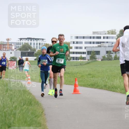 04.05.2025 - 8. Wedeler Halbmarathon Yannick Fuchs http://msf.ph/oto/7822268 04.05.2025 11:10:36 Laufen 1080, 628, 1087, 617 meine-sportfotos.de