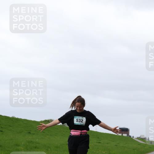 04.05.2025 - 8. Wedeler Halbmarathon Yannick Fuchs http://msf.ph/oto/7822312 04.05.2025 12:11:27 Laufen 532 meine-sportfotos.de