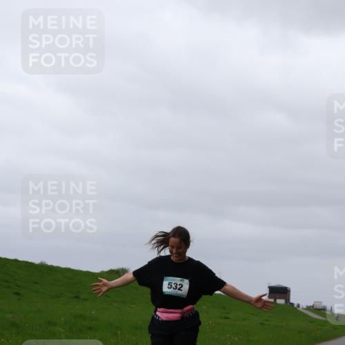 04.05.2025 - 8. Wedeler Halbmarathon Yannick Fuchs http://msf.ph/oto/7822319 04.05.2025 12:11:27 Laufen 532 meine-sportfotos.de
