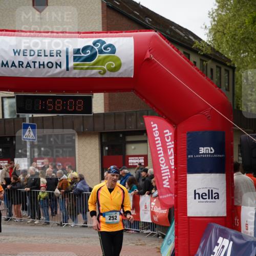 04.05.2025 - 8. Wedeler Halbmarathon Felixshl http://msf.ph/oto/7822325 04.05.2025 11:58:06 Ziel 143, 252, 763 meine-sportfotos.de