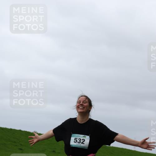 04.05.2025 - 8. Wedeler Halbmarathon Yannick Fuchs http://msf.ph/oto/7822338 04.05.2025 12:11:28 Laufen 532 meine-sportfotos.de