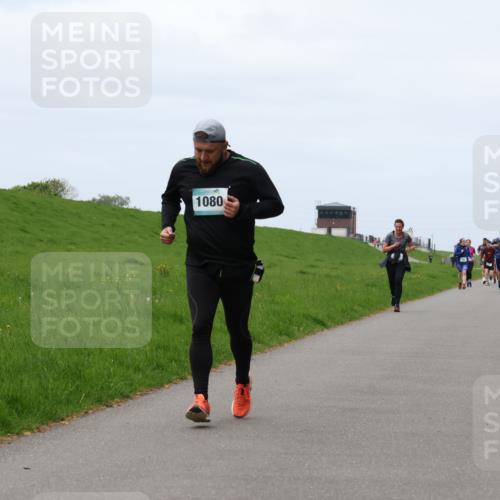 04.05.2025 - 8. Wedeler Halbmarathon Yannick Fuchs http://msf.ph/oto/7822340 04.05.2025 11:29:30 Laufen 1080 meine-sportfotos.de