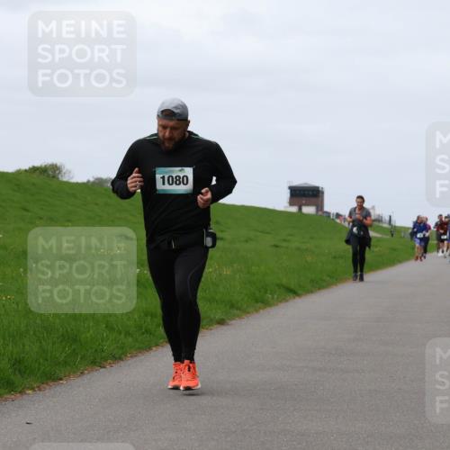 04.05.2025 - 8. Wedeler Halbmarathon Yannick Fuchs http://msf.ph/oto/7822353 04.05.2025 11:29:30 Laufen 1080 meine-sportfotos.de
