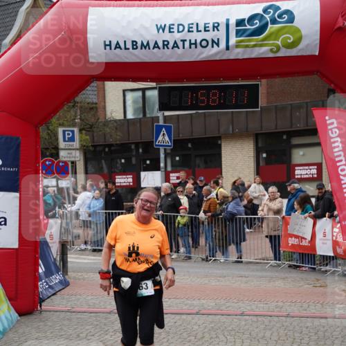 04.05.2025 - 8. Wedeler Halbmarathon Felixshl http://msf.ph/oto/7822422 04.05.2025 11:58:09 Ziel 252, 440, 763, 1135 meine-sportfotos.de