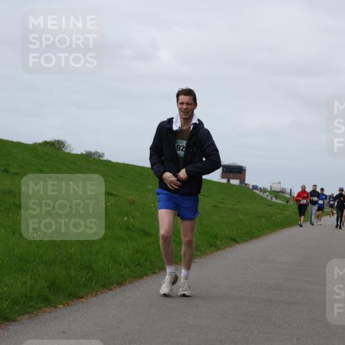 04.05.2025 - 8. Wedeler Halbmarathon Yannick Fuchs http://msf.ph/oto/7822484 04.05.2025 11:52:08 Laufen 9270 meine-sportfotos.de