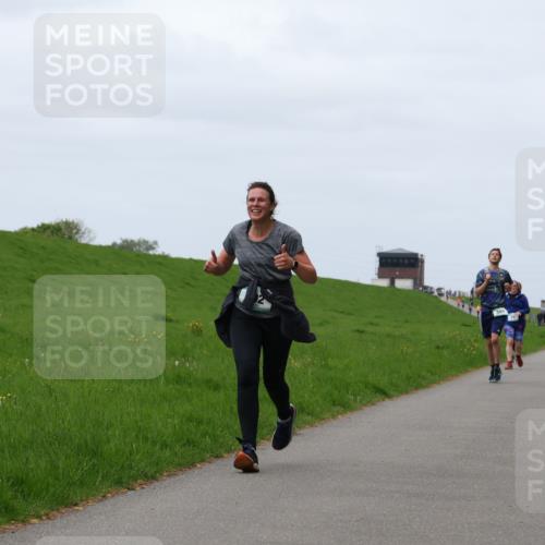 04.05.2025 - 8. Wedeler Halbmarathon Yannick Fuchs http://msf.ph/oto/7822494 04.05.2025 11:29:39 Laufen  meine-sportfotos.de
