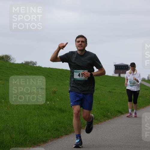 04.05.2025 - 8. Wedeler Halbmarathon Yannick Fuchs http://msf.ph/oto/7822520 04.05.2025 12:13:03 Laufen 41, 1137 meine-sportfotos.de