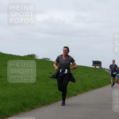 04.05.2025 - 8. Wedeler Halbmarathon Yannick Fuchs http://msf.ph/oto/7822521 04.05.2025 11:29:39 Laufen  meine-sportfotos.de