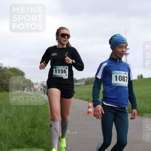 04.05.2025 - 8. Wedeler Halbmarathon Yannick Fuchs http://msf.ph/oto/7822556 04.05.2025 11:10:44 Laufen 1156, 161, 1087 meine-sportfotos.de