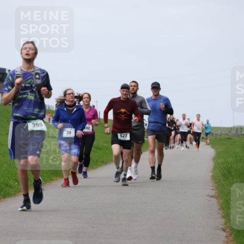 04.05.2025 - 8. Wedeler Halbmarathon Yannick Fuchs http://msf.ph/oto/7822558 04.05.2025 11:29:42 Laufen 395, 39, 92, 527 meine-sportfotos.de