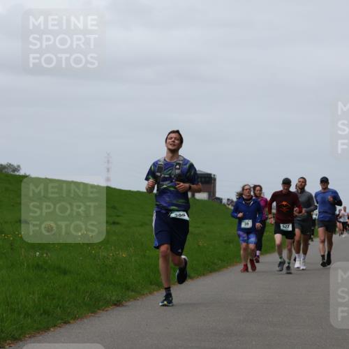04.05.2025 - 8. Wedeler Halbmarathon Yannick Fuchs http://msf.ph/oto/7822586 04.05.2025 11:29:44 Laufen 38, 305, 39, 527 meine-sportfotos.de