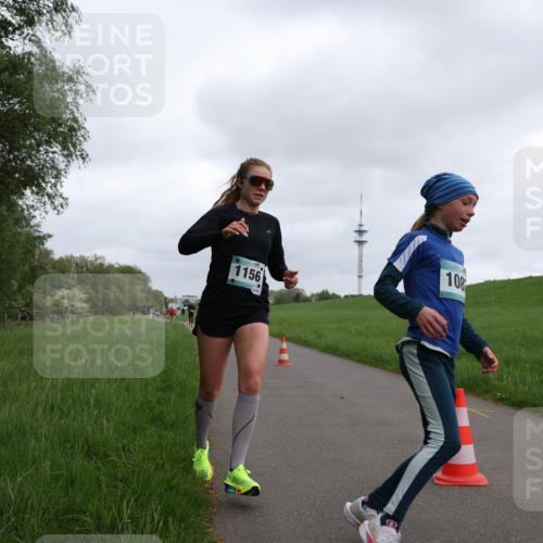 04.05.2025 - 8. Wedeler Halbmarathon Yannick Fuchs http://msf.ph/oto/7822588 04.05.2025 11:10:45 Laufen 1156, 108 meine-sportfotos.de