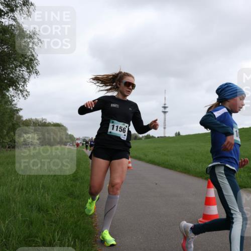 04.05.2025 - 8. Wedeler Halbmarathon Yannick Fuchs http://msf.ph/oto/7822600 04.05.2025 11:10:45 Laufen 1156, 8161 meine-sportfotos.de