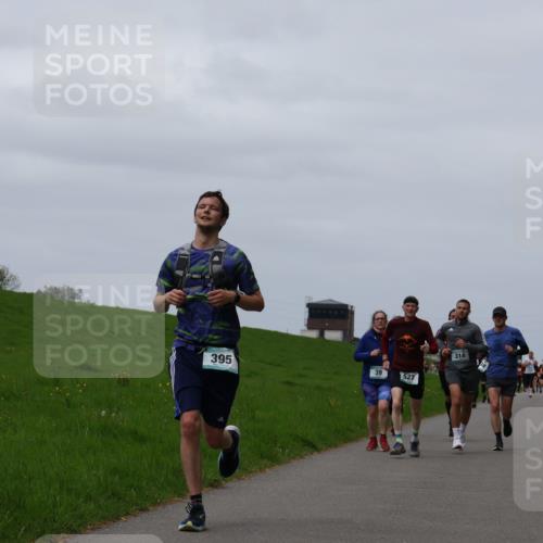 04.05.2025 - 8. Wedeler Halbmarathon Yannick Fuchs http://msf.ph/oto/7822609 04.05.2025 11:29:45 Laufen 395, 39, 527, 314 meine-sportfotos.de
