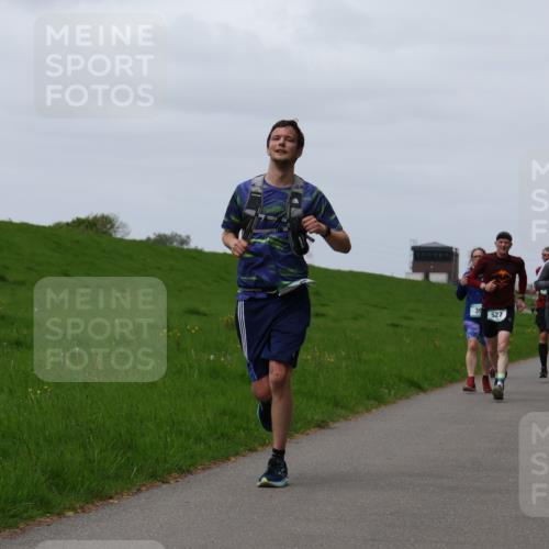 04.05.2025 - 8. Wedeler Halbmarathon Yannick Fuchs http://msf.ph/oto/7822625 04.05.2025 11:29:46 Laufen 527, 314 meine-sportfotos.de