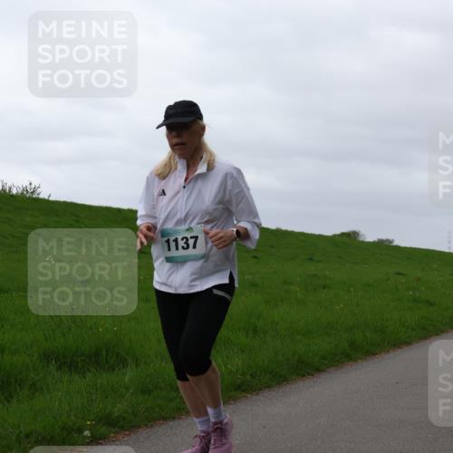 04.05.2025 - 8. Wedeler Halbmarathon Yannick Fuchs http://msf.ph/oto/7822647 04.05.2025 12:13:11 Laufen 1137 meine-sportfotos.de