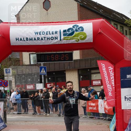 04.05.2025 - 8. Wedeler Halbmarathon Felixshl http://msf.ph/oto/7822674 04.05.2025 11:58:23 Ziel 71 meine-sportfotos.de