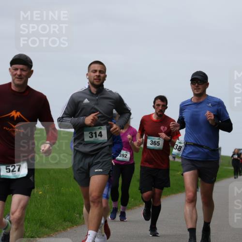 04.05.2025 - 8. Wedeler Halbmarathon Yannick Fuchs http://msf.ph/oto/7822724 04.05.2025 11:29:49 Laufen 314, 527, 392, 365, 38 meine-sportfotos.de