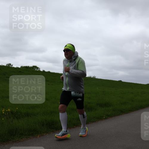 04.05.2025 - 8. Wedeler Halbmarathon Yannick Fuchs http://msf.ph/oto/7822768 04.05.2025 12:14:39 Laufen  meine-sportfotos.de