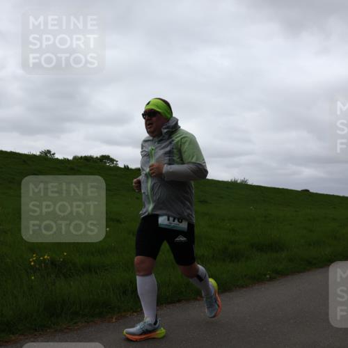 04.05.2025 - 8. Wedeler Halbmarathon Yannick Fuchs http://msf.ph/oto/7822776 04.05.2025 12:14:40 Laufen 170 meine-sportfotos.de