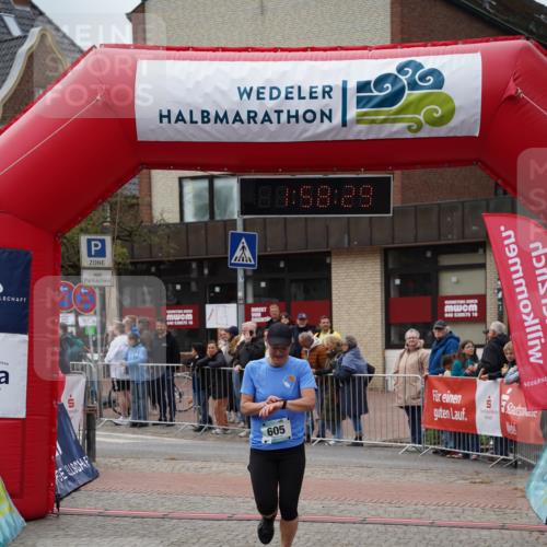 04.05.2025 - 8. Wedeler Halbmarathon Felixshl http://msf.ph/oto/7822783 04.05.2025 11:58:27 Ziel 71, 605 meine-sportfotos.de