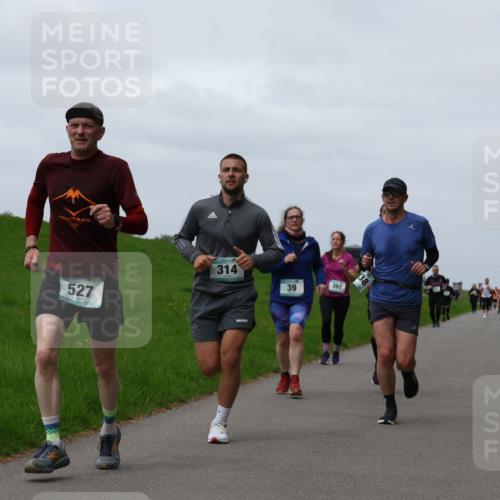04.05.2025 - 8. Wedeler Halbmarathon Yannick Fuchs http://msf.ph/oto/7822789 04.05.2025 11:29:51 Laufen 527, 314, 39, 392 meine-sportfotos.de