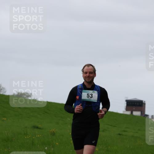 04.05.2025 - 8. Wedeler Halbmarathon Yannick Fuchs http://msf.ph/oto/7822867 04.05.2025 12:15:42 Laufen 53 meine-sportfotos.de
