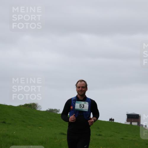 04.05.2025 - 8. Wedeler Halbmarathon Yannick Fuchs http://msf.ph/oto/7822880 04.05.2025 12:15:43 Laufen 53 meine-sportfotos.de