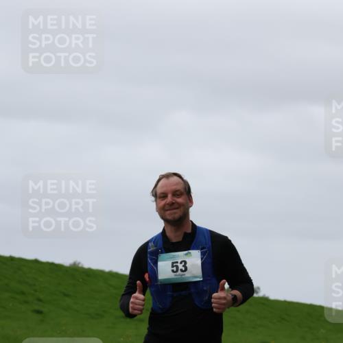 04.05.2025 - 8. Wedeler Halbmarathon Yannick Fuchs http://msf.ph/oto/7822887 04.05.2025 12:15:44 Laufen 53 meine-sportfotos.de