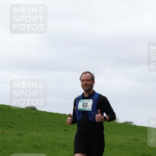 04.05.2025 - 8. Wedeler Halbmarathon Yannick Fuchs http://msf.ph/oto/7822916 04.05.2025 12:15:44 Laufen 53 meine-sportfotos.de