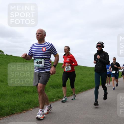 04.05.2025 - 8. Wedeler Halbmarathon Yannick Fuchs http://msf.ph/oto/7822936 04.05.2025 11:52:26 Laufen 445, 107, 333, 09, 469, 91 meine-sportfotos.de